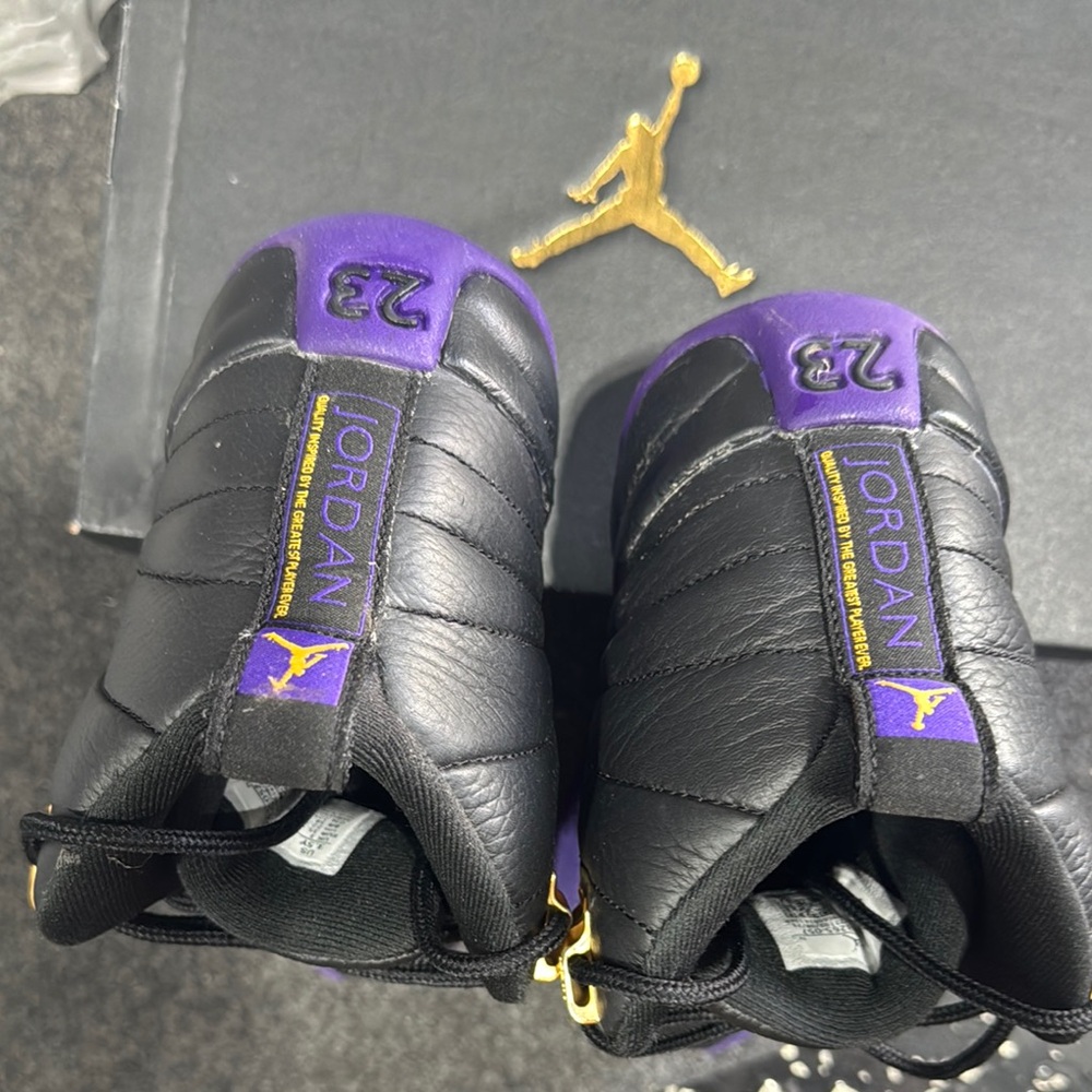 Jordan Boys 3.5Y Shoes Black and Purple - Picture 5 of 7